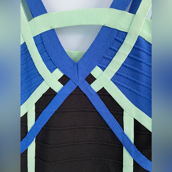 Wow Couture Color-block Bandage Bodycon Dress Size Small - Picture 3 of 6